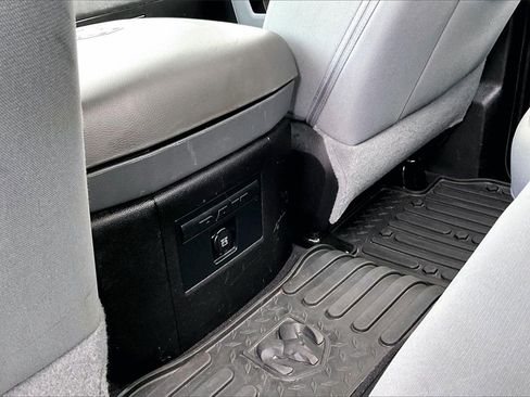 Used 2017 RAM 1500 Big Horn image 11