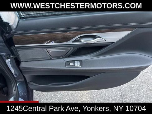 Used 2019 BMW 740e xDrive w/ Executive Package AWD/4WD image 18