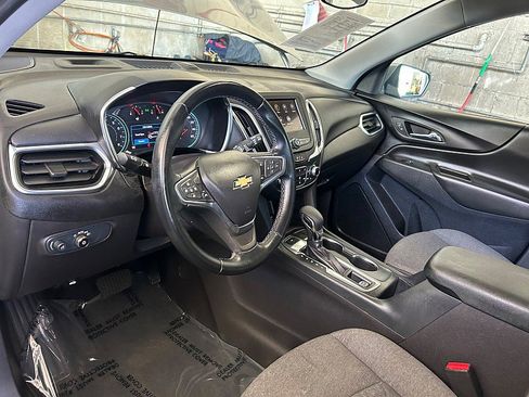 Used 2024 Chevrolet Equinox LT AWD/4WD image 18