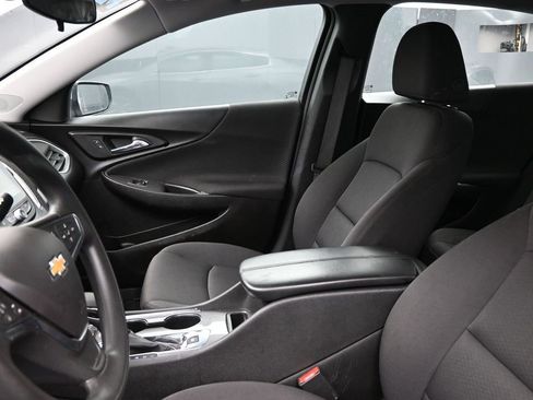Used 2024 Chevrolet Malibu LT image 20