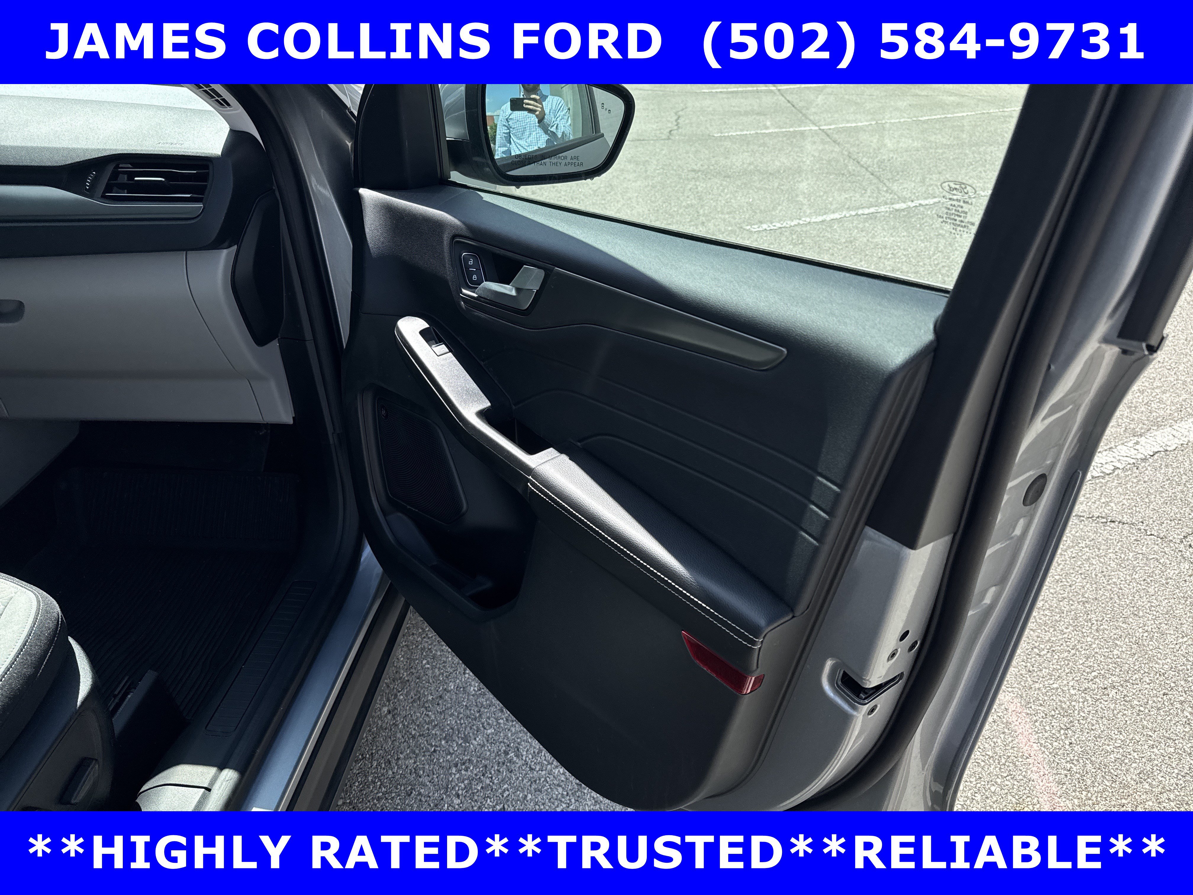 Used 2024 Ford Escape Active w/ Tech Pack #2 AWD/4WD image 17