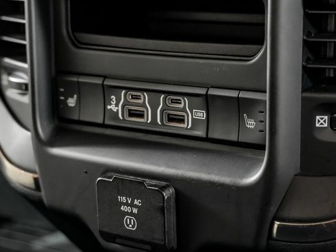 Used 2020 RAM 1500 Limited w/ Body Color Bumper Group AWD/4WD image 31