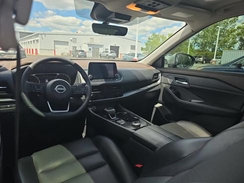 Certified 2023 Nissan Rogue SV w/ SV Premium B Package AWD/4WD image 10