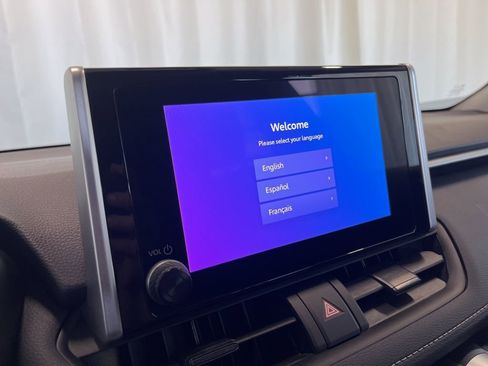 Used 2023 Toyota RAV4 LE image 11