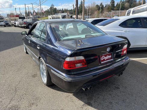 Used 2003 BMW M5 image 2