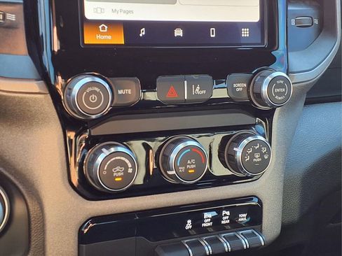 Used 2025 RAM 1500 Tradesman AWD/4WD image 16