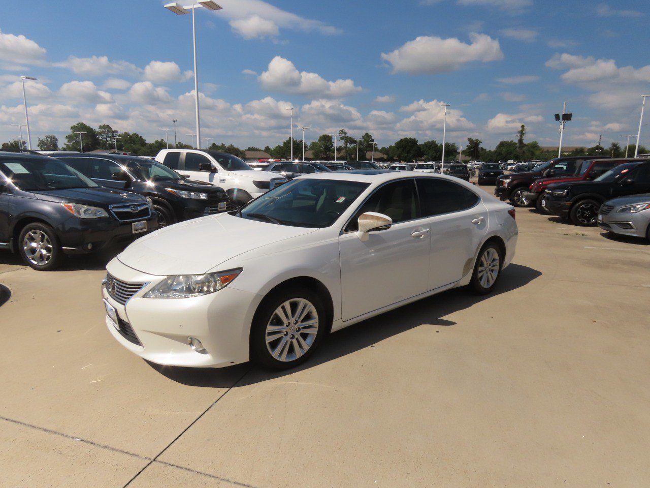 Used 2013 Lexus ES 350 w/ Premium Pkg FWD image 2