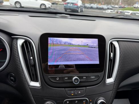 Certified 2024 Chevrolet Malibu LT image 18