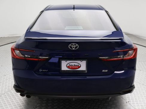 Certified 2025 Toyota Camry SE image 10