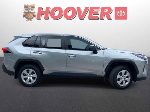 Used 2024 Toyota RAV4 LE FWD image 2