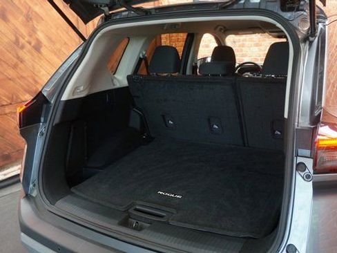 Certified 2023 Nissan Rogue S image 41