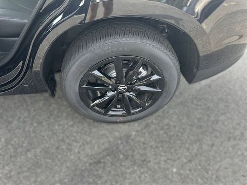 New 2025 Acura RDX SH-AWD image 21