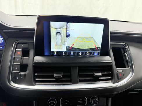 Used 2023 Chevrolet Tahoe LT w/ Luxury Package image 19