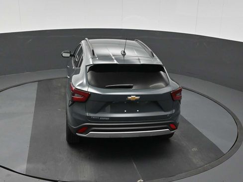 New 2026 Chevrolet Trax LT w/ Driver Confidence Package FWD image 16