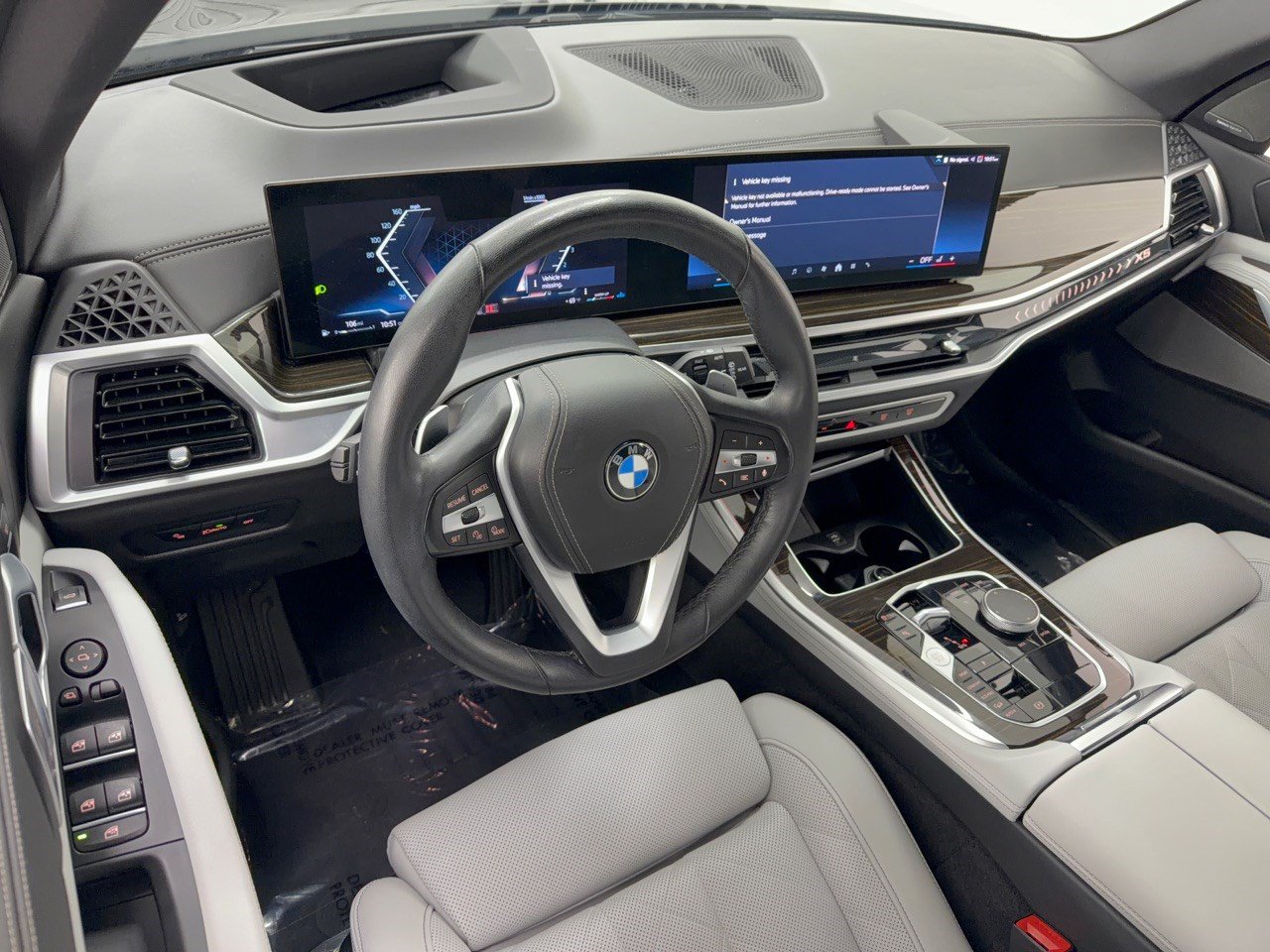 Used 2024 BMW X5 xDrive40i w/ Premium Package AWD/4WD image 4