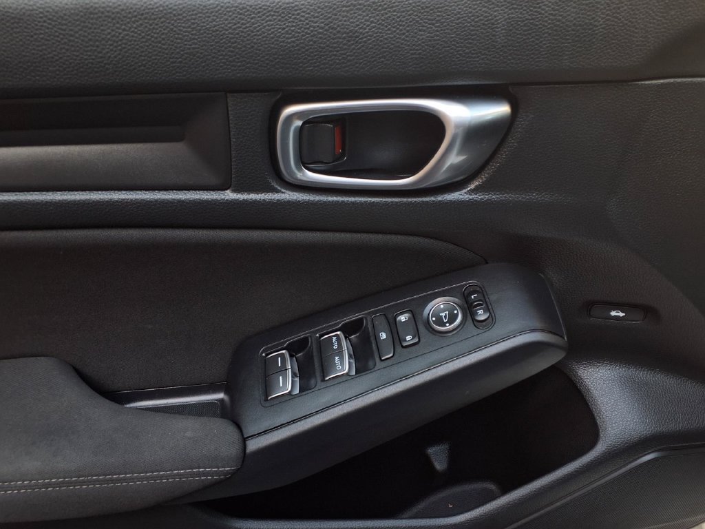 Used 2025 Honda Civic Sport image 20