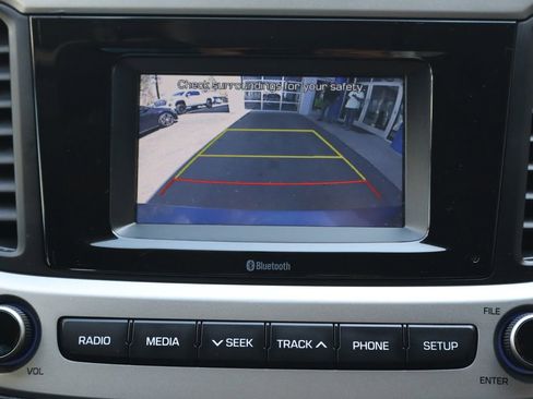 Used 2020 Hyundai Accent SE image 20