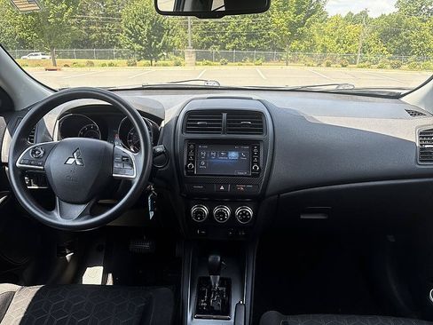Used 2021 Mitsubishi Outlander Sport ES FWD image 24