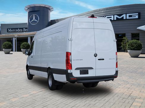 New 2025 Mercedes-Benz Sprinter 3500 image 4