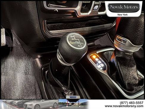 Used 2022 Jeep Wrangler Unlimited Sport image 21