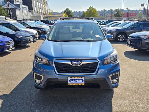Used 2019 Subaru Forester Limited AWD/4WD image 8