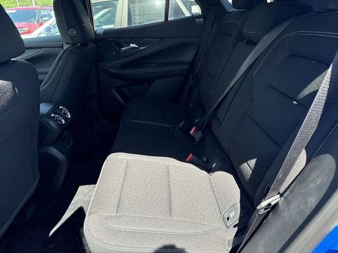 New 2025 Chevrolet Blazer EV LT image 28