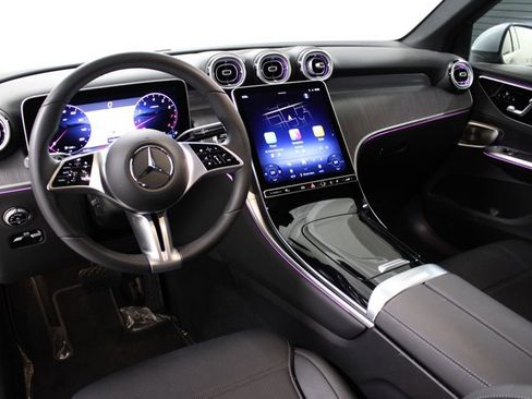 Certified 2026 Mercedes-Benz GLC 300 image 4