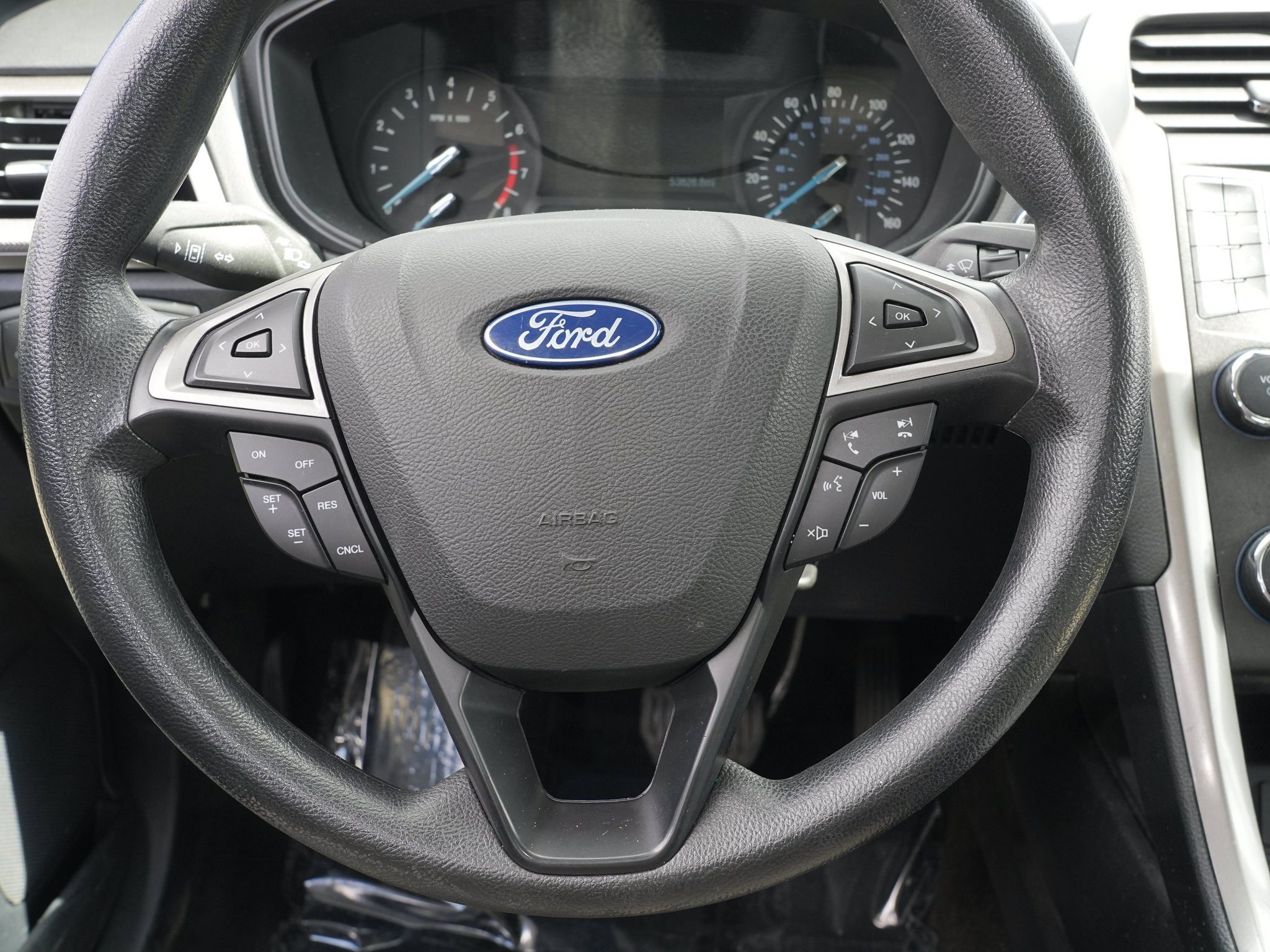 Used 2019 Ford Fusion S FWD image 24