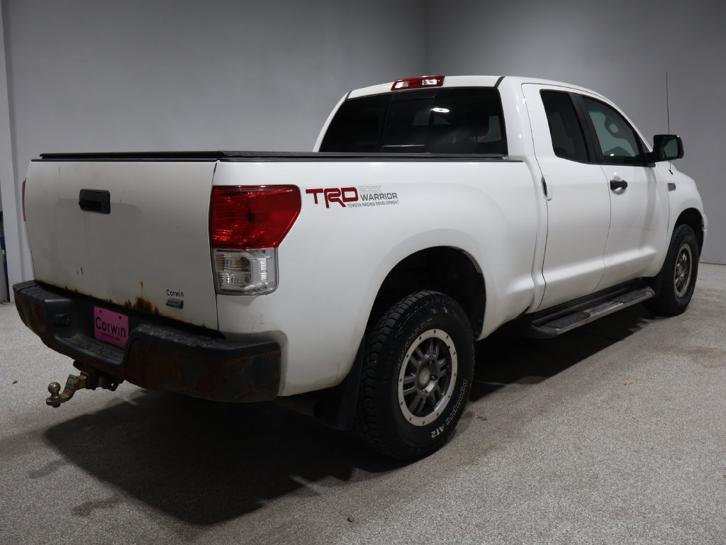 Used 2010 Toyota Tundra 4x4 Double Cab image 2