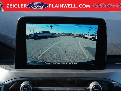 Used 2025 Ford Escape Active AWD/4WD image 17