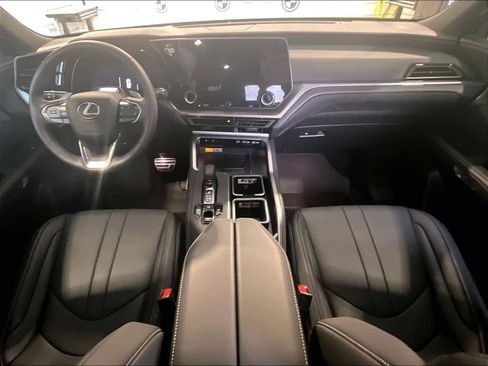 Used 2025 Lexus TX 500h AWD image 16