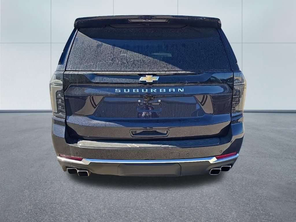 Used 2025 Chevrolet Suburban High Country w/ Sun And Tow Package AWD/4WD image 5