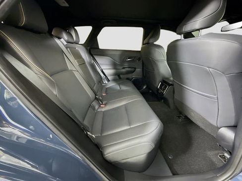 Certified 2025 Toyota Crown Signia AWD/4WD image 27
