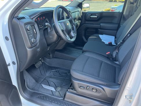 Used 2026 Chevrolet Silverado 1500 Custom AWD/4WD image 20