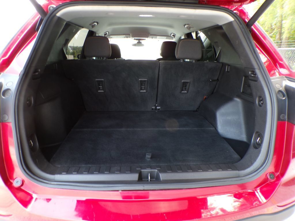Used 2023 Chevrolet Equinox LT FWD image 19