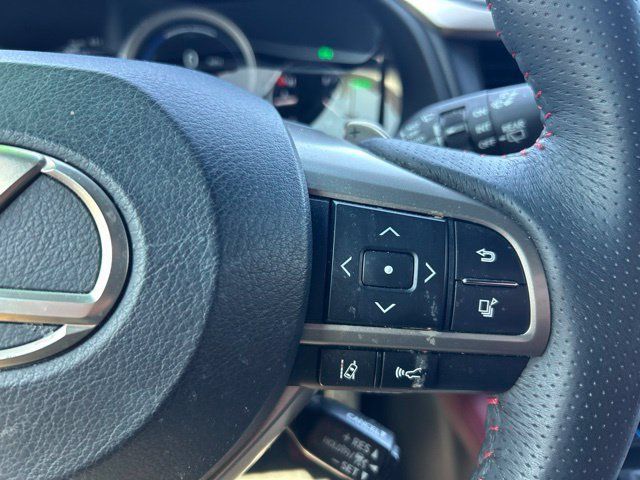 Used 2018 Lexus RX 450h F Sport w/ Accessory Package AWD/4WD image 25