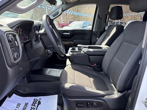 Used 2020 Chevrolet Silverado 1500 LT image 11