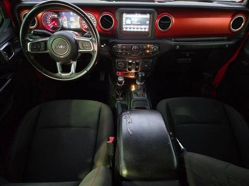 Used 2019 Jeep Wrangler Unlimited Rubicon image 15