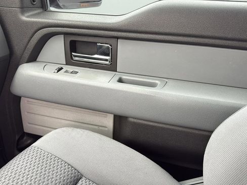 Used 2013 Ford F150 XLT w/ Mid Equipment Group image 24