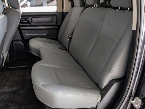 Used 2017 RAM 2500 Tradesman w/ Chrome Appearance Group image 38