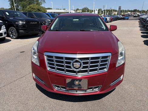 Used 2013 Cadillac XTS Luxury w/ Driver Awareness Package FWD image 3