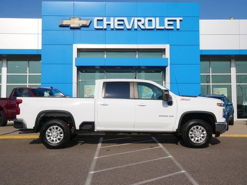 Used 2024 Chevrolet Silverado 2500 LT w/ Convenience Package AWD/4WD image 24