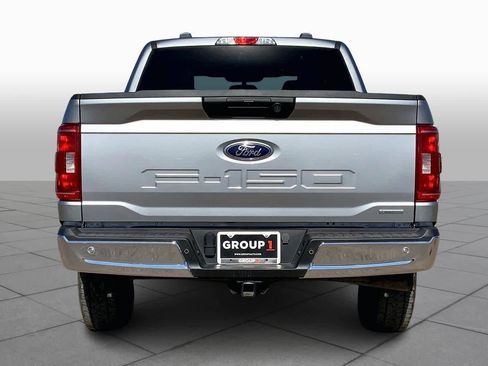 Used 2023 Ford F150 XLT w/ Trailer Tow Package image 4