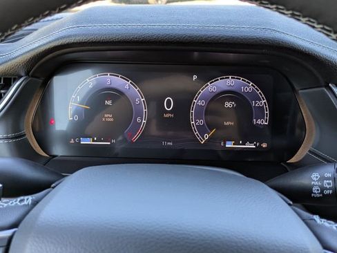 New 2025 Jeep Grand Cherokee L Limited w/ Luxury Tech Group II image 30