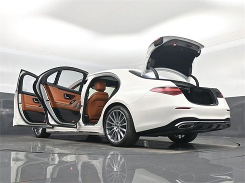 Used 2022 Mercedes-Benz S 500 4MATIC image 65
