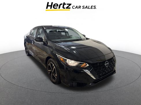 Used 2025 Nissan Sentra SV image 1