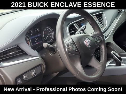 Used 2021 Buick Enclave Essence w/ Trailering Package, 5000 lbs. FWD image 7