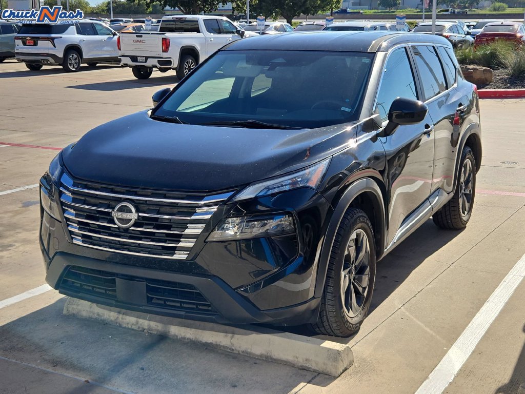 Used 2024 Nissan Rogue SV FWD image 3