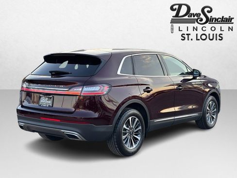 Certified 2023 Lincoln Nautilus FWD image 3