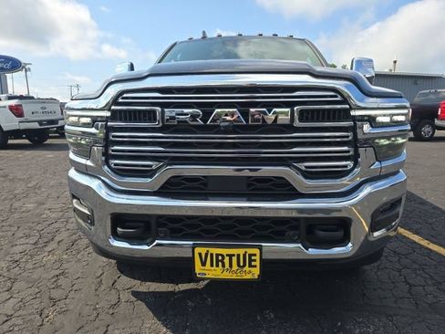 New 2026 RAM 2500 Laramie AWD/4WD image 2